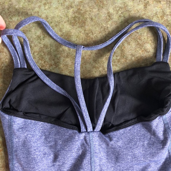 Karma workout top with shelf bra, XS - Picture 4 of 4
